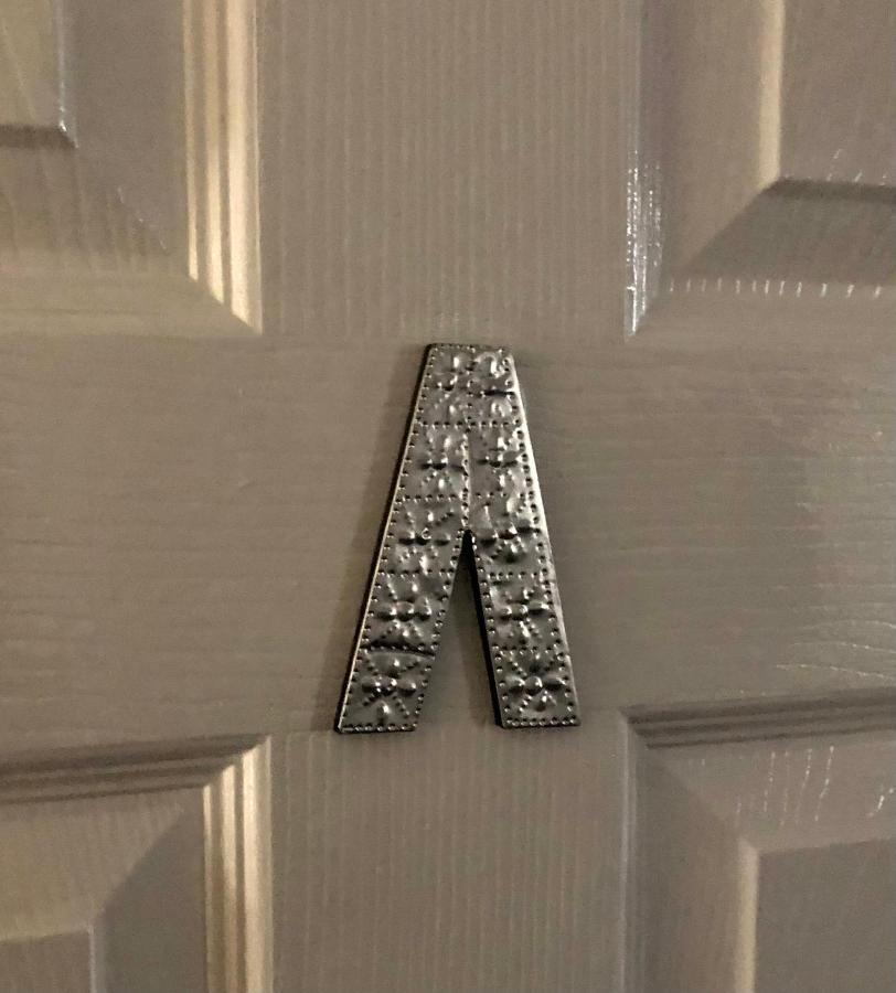 Ac Lounge 125 Apartment Рочфорд Екстериор снимка